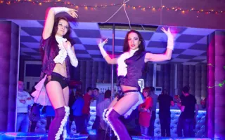 В ночном клубе «Le Roi» День защитника Отечества отметили вечеринкой «Military style party»