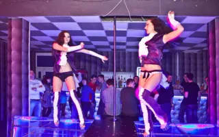 В ночном клубе «Le Roi» День защитника Отечества отметили вечеринкой «Military style party»