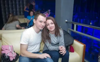 Мужским стриптизом в клубе «Le Roi» встретили 8 Марта