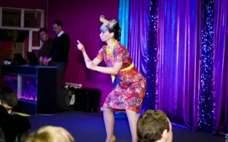 «Frau Comedy» в очередной раз порадовали актуальным юмором, яркими нарядами и отличным шоу