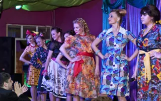 «Frau Comedy» в очередной раз порадовали актуальным юмором, яркими нарядами и отличным шоу