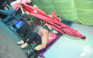 В клубе «УРУ-РУ» откровенным мужским стриптизом отметили девичник