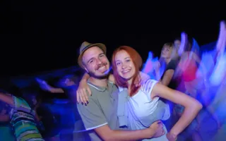 Мужской стриптиз в клубе Mojo на Учкуевке