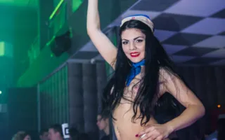 Мальчишник в клубе «Точка G» с участием обновлённой стриптизёрши Ники