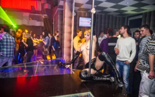 Мальчишник в клубе «Точка G» с участием обновлённой стриптизёрши Ники
