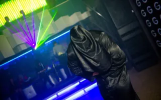 Встречайте, стриптиз-гастарбайтеры — Дакуба и Голиаф — в Севастополе!