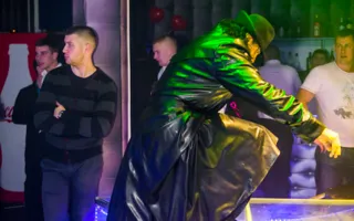 День влюблённых в ночном клубе «Точка G» отметили праздничным стриптизом