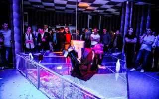 День влюблённых в ночном клубе «Точка G» отметили праздничным стриптизом