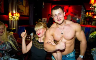 Конкурс съедобной эротики в ресторане «Париж»