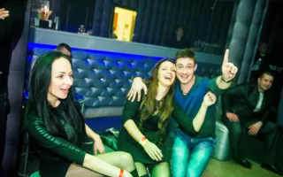 Встречайте, стриптиз-гастарбайтеры — Дакуба и Голиаф — в Севастополе!