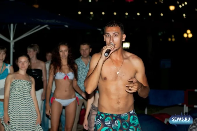 новости Севастополя, вечеринки Севастополь, сальса вечеринка Севастополь, Aqua Salsa Party, школа латиноамериканских танцев Ахтиар, танцы Севастополь, Зурбаган Севастополь, аквапарк Зурбаган Севастополь, сальса Севастополь, девушки в аквапарке, девушки Севастополя