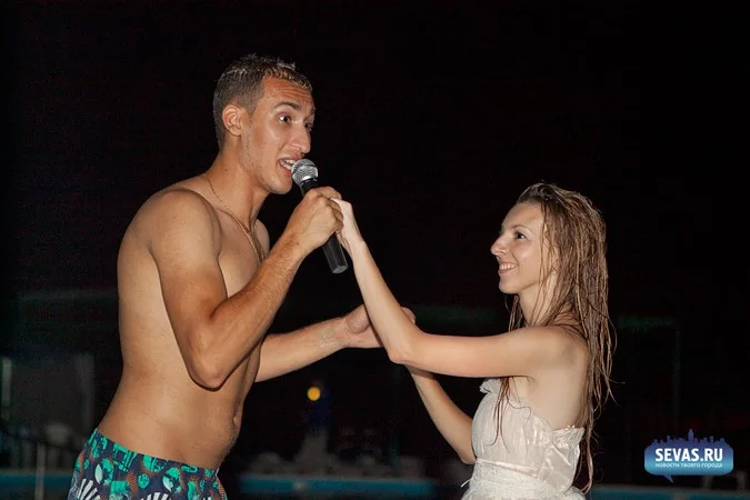 новости Севастополя, вечеринки Севастополь, сальса вечеринка Севастополь, Aqua Salsa Party, школа латиноамериканских танцев Ахтиар, танцы Севастополь, Зурбаган Севастополь, аквапарк Зурбаган Севастополь, сальса Севастополь, девушки в аквапарке, девушки Севастополя
