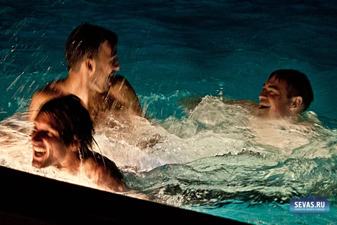 новости Севастополя, вечеринки Севастополь, сальса вечеринка Севастополь, Aqua Salsa Party, школа латиноамериканских танцев Ахтиар, танцы Севастополь, Зурбаган Севастополь, аквапарк Зурбаган Севастополь, сальса Севастополь, девушки в аквапарке, девушки Севастополя